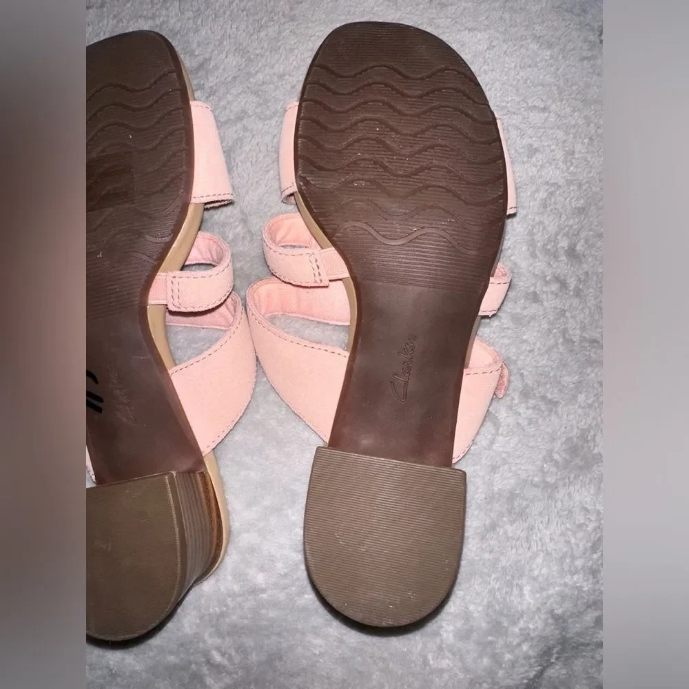 Clarks Heeled Slide Sandals Desirae Palm in powder pink  Suede Size 6.5
